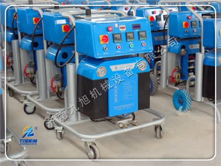 聚氨酯發(fā)泡機(jī)的分類及控制要點(diǎn)(圖1) 聚氨酯發(fā)泡機(jī)的分類及控制要點(diǎn)
